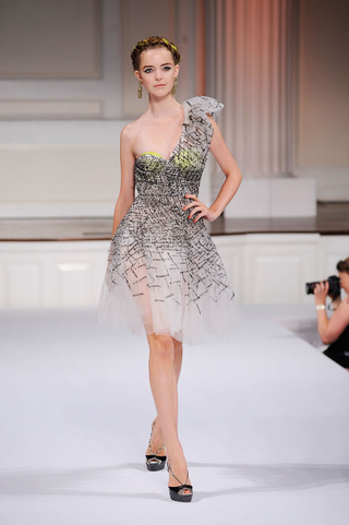 Illustration for article titled It Was Impossible Not To Smile At Oscar De La Renta (Well, Almost)